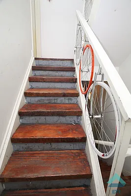 Rented by EXR | media 65