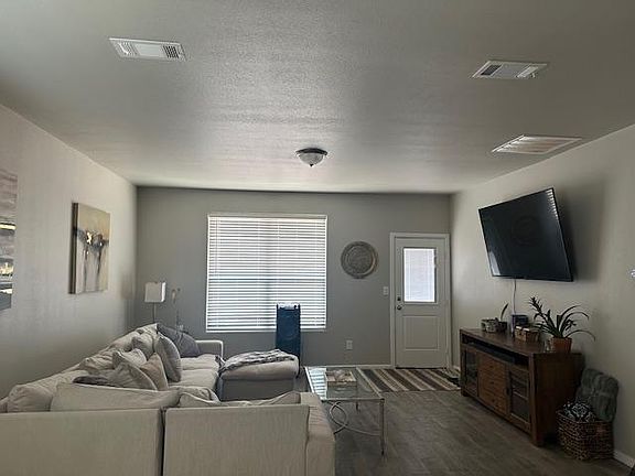 5th image of 1814 Twin Falls Dr