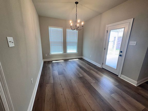 4th image of 1799 French Quarter Dr