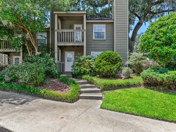 495 Popps Ferry Rd APT 13, Biloxi, MS 39531
