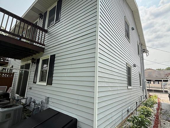 5th image of 199 E 34th St APT 5