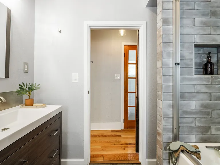 2339 N Gilpin St — Photo 19