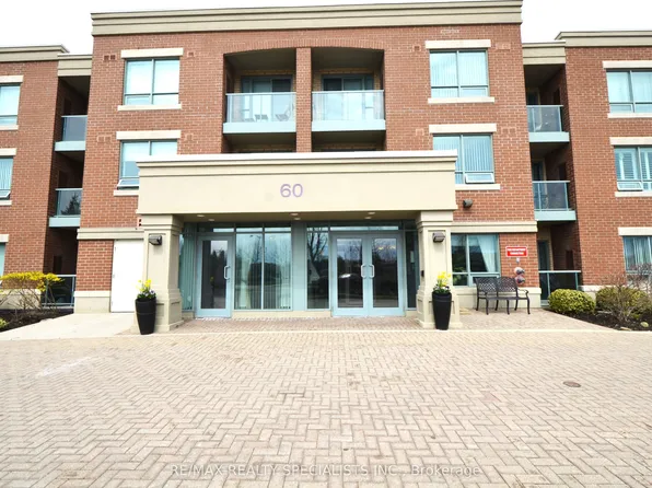 60 Via Rosedale Way #106, Brampton, ON L6R 3Z6