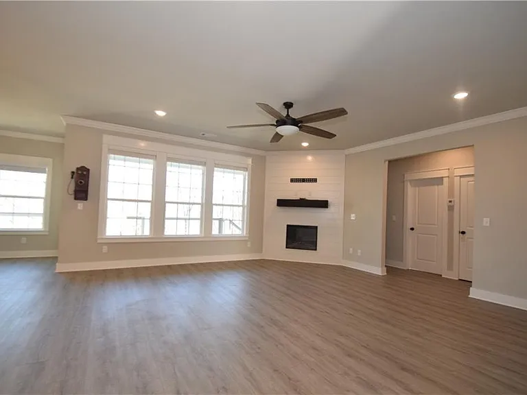42 Tummell Dr — Photo 6
