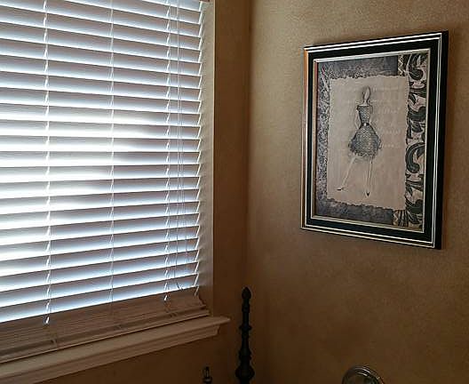 2nd image of 549 Cambridge Dr