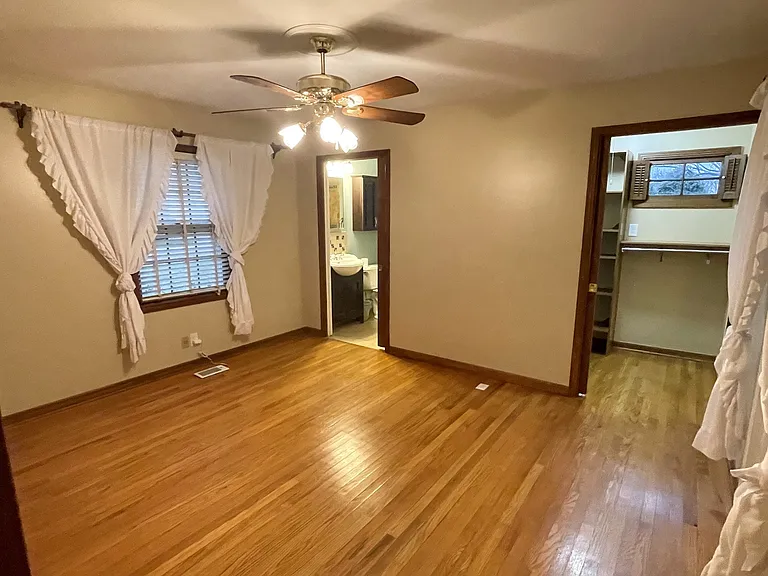 1814 Avon Rd — Photo 18