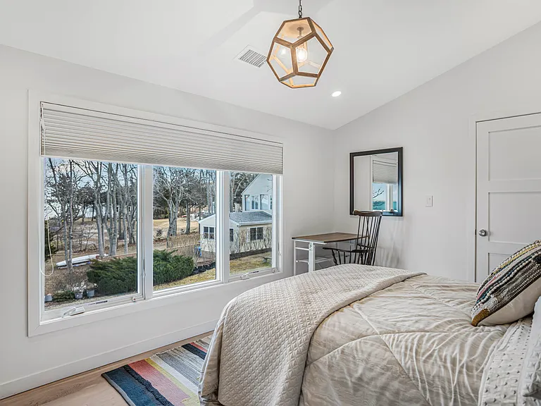 18 E Landing Rd — Photo 19