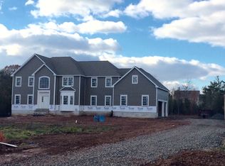 9 Mattawang Dr, Somerset, NJ 08873