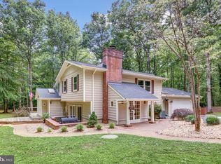 8328 River Rd, Fredericksburg, VA 22407