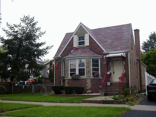 Very Lg Brick/Stone Tudor Style!