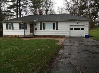 19 W Jefferson Rd, Pittsford, NY 14534