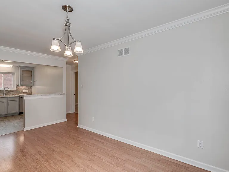6641 Birchwood Ave #1 — Photo 5