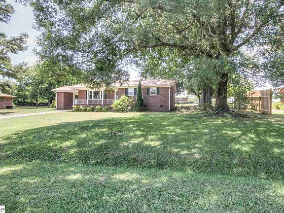 4th image of 102 Woodfield Dr