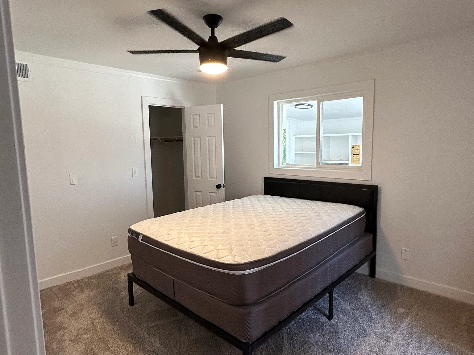 1 bed, $1,600 — Photo 1