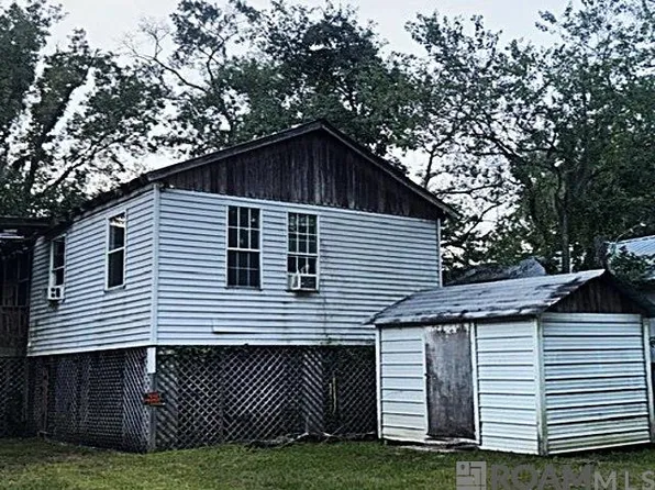 13065 Fox St, Maurepas, LA 70449