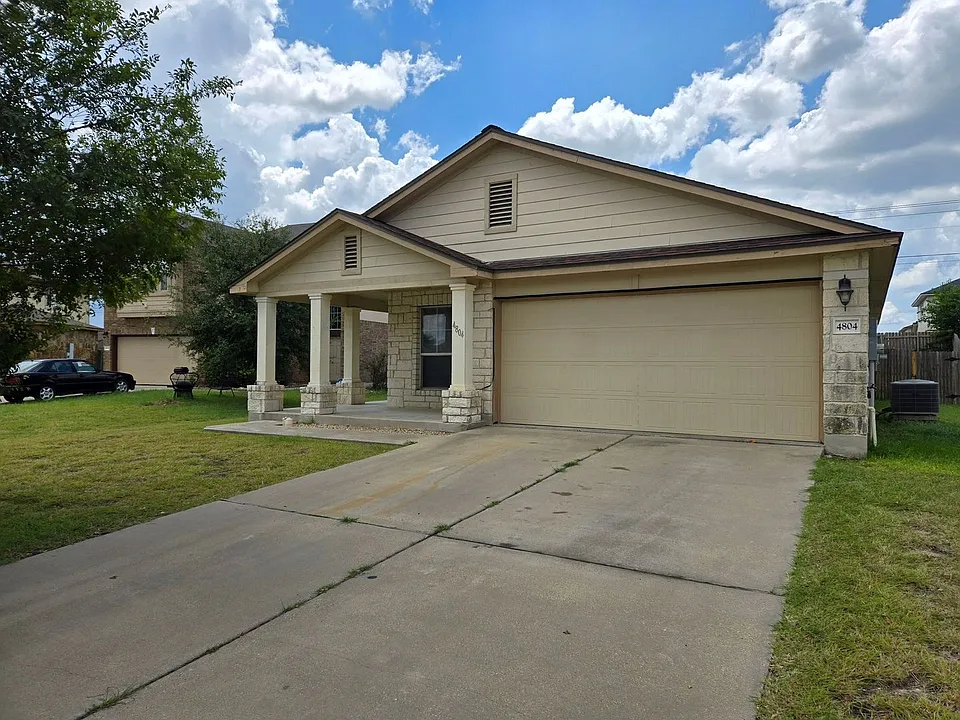 4804 Bayer Hollow Dr