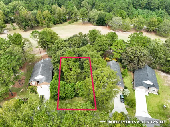 822 Bentwood Cir, Manning, SC 29102