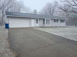659 Ridge Ct, Allegan, MI 49010