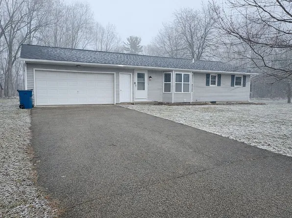 659 Ridge Ct, Allegan, MI 49010