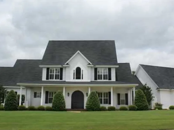 124 Little Deer Run, Millbrook, AL 36054