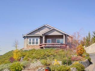 1649 Panoramic Loop, Grants Pass, OR 97527