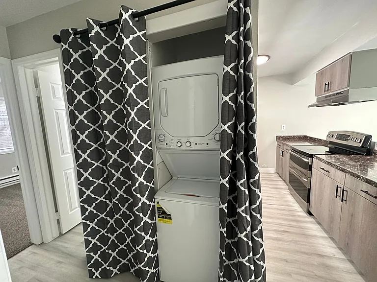Stone Gate Apartments — Photo 16