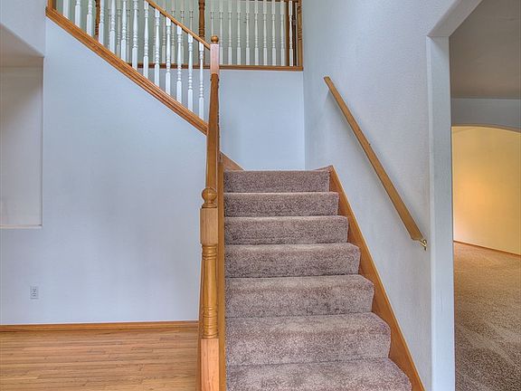 2nd image of 15304 88th St E