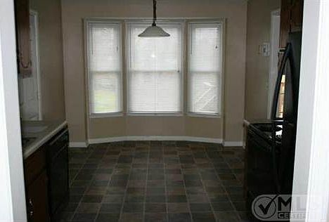 4th image of 121 Lynx Dr