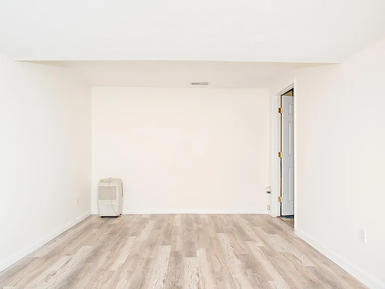 430 Blossom Tree Ct — Photo 25