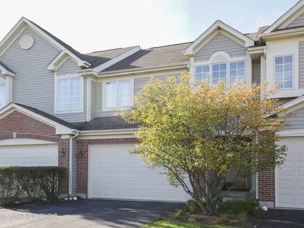 1284 Westlake Dr, Cary, IL 60013