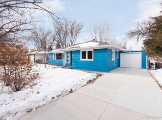 1214 N 2nd St, Bismarck, ND 58501