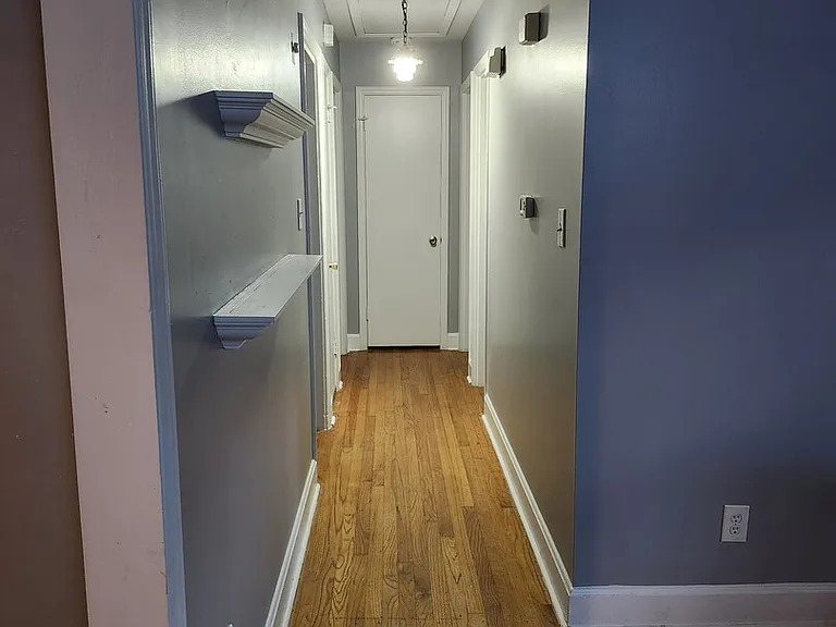 Farmhurst Dr — Photo 8