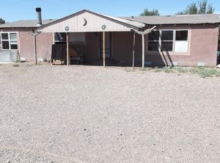 34 Blue Hill Rd, Los Lunas, NM 87031
