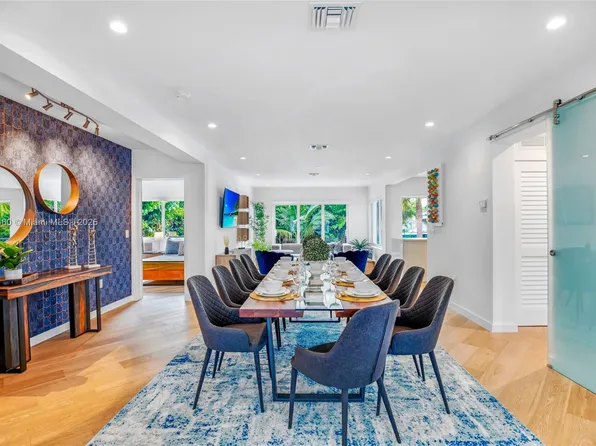 38 SW 25th Rd, Miami, FL 33129