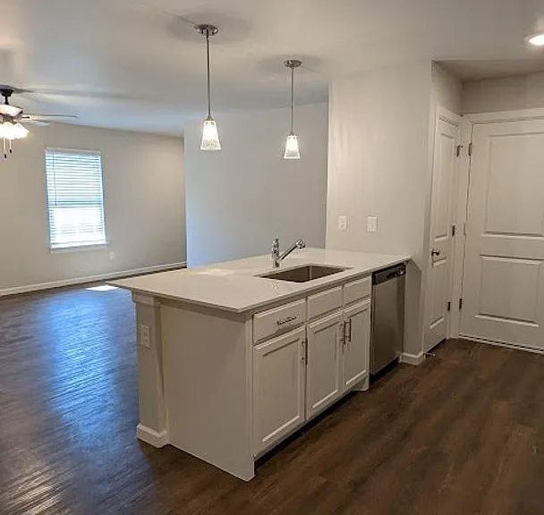 248 Spirit Dr — Photo 24