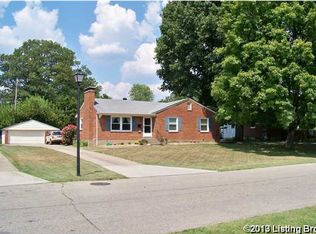 3 Hallsdale Dr, Louisville, KY 40220