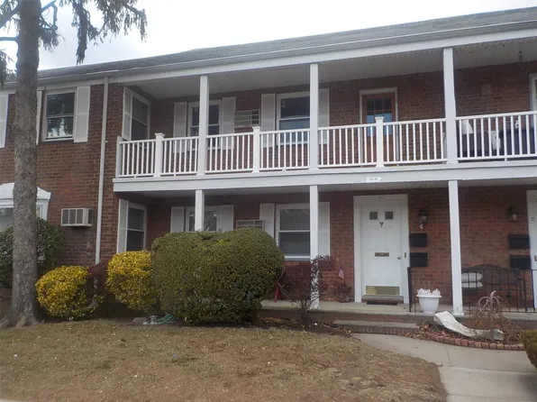 255-05 74th Avenue #A-2, Glen Oaks, NY 11004