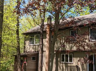 28 Cedar Ridge Rd, New Paltz, NY 12561