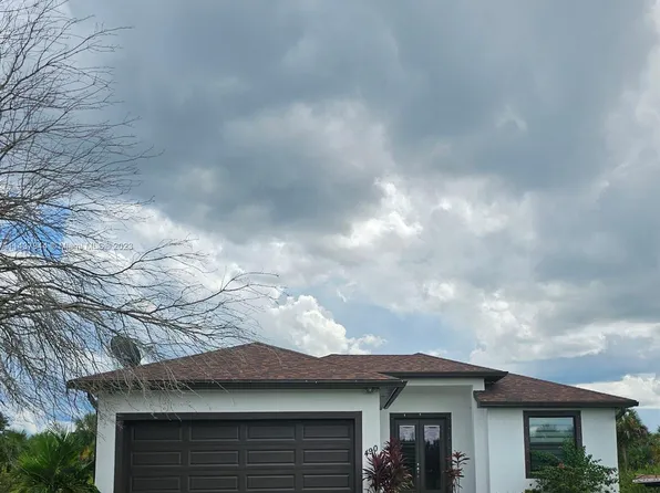 490 37th Ave NW, Naples, FL 34120