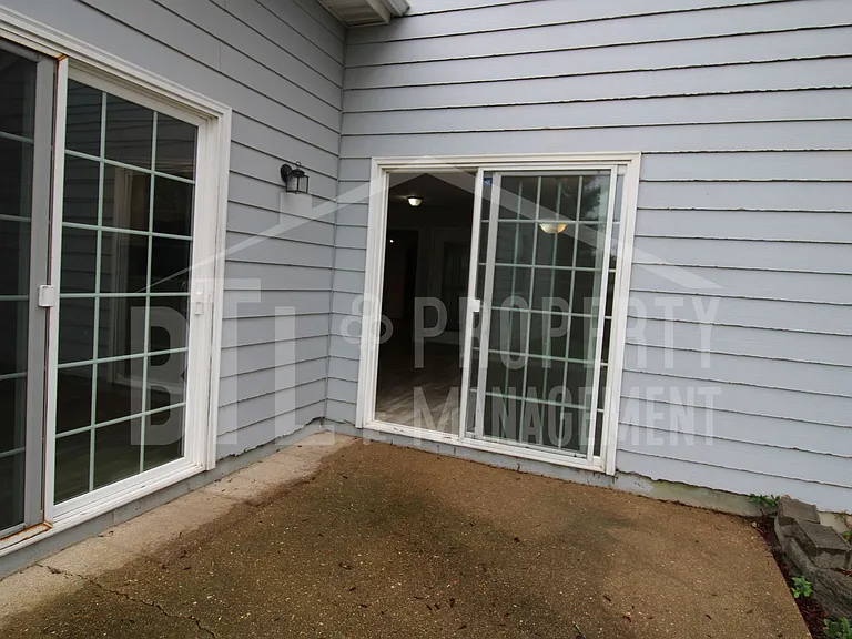 240 Fox Ridge Rd — Photo 30