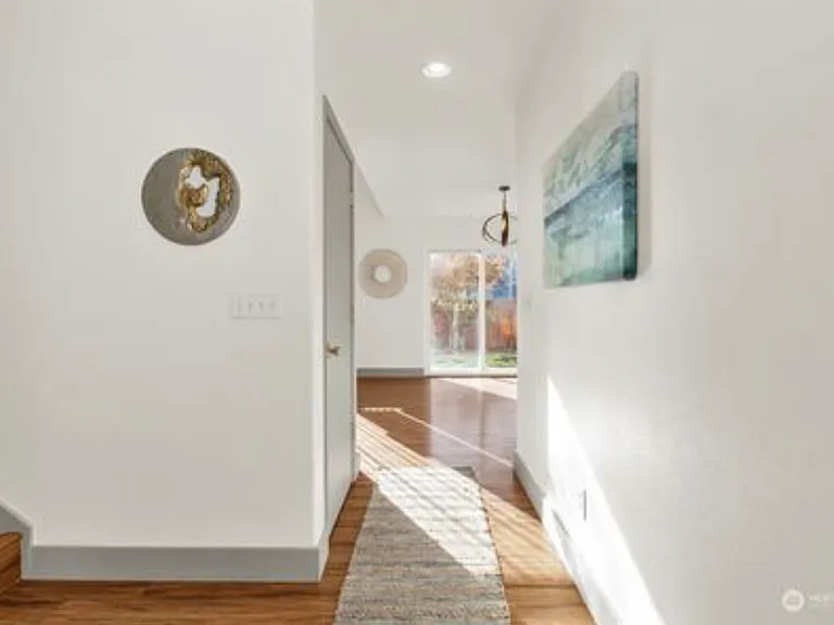 5125 Chambers Creek Loop SE — Photo 3