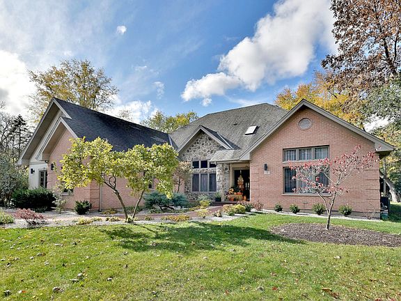 2nd image of 3 Walnut Dr