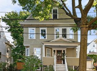 88 Ossipee Rd, Somerville, MA 02144