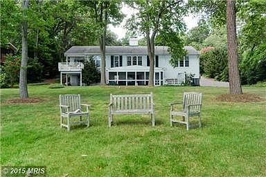 1st image of 5913 River Dr