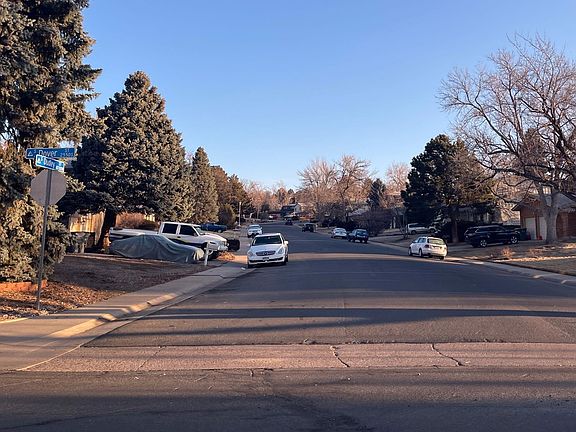 3rd image of 2547 S Dover Way