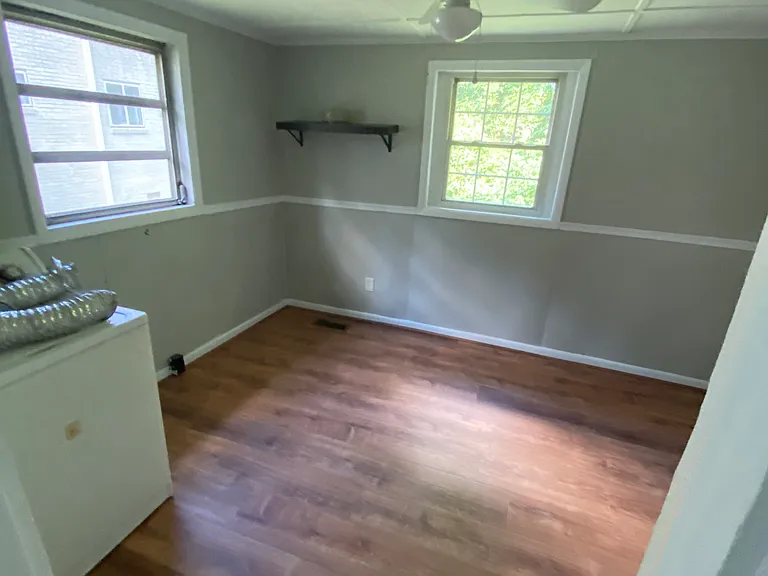 703 S Chapman St #HOUSE — Photo 7