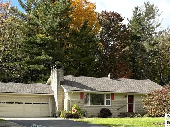 300 Howard Ave, Jamestown, NY 14701