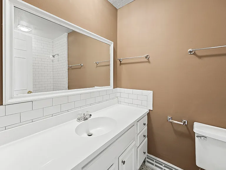 3839 Rome Dr — Photo 24