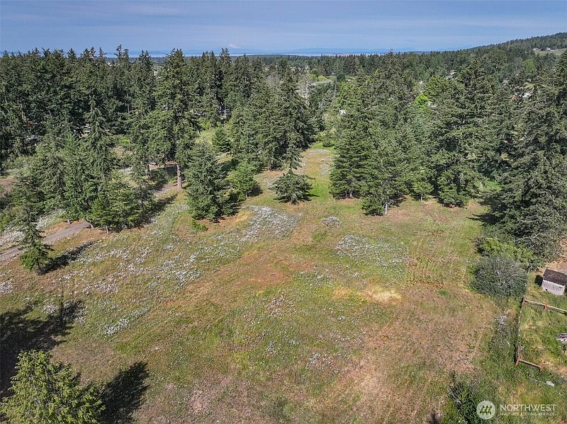 5th image of 405 Riverside Road Lot C
