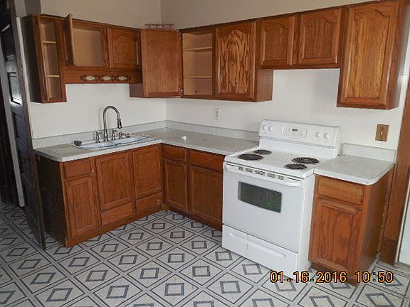 5th image of 2212 Parmele St